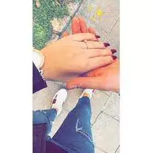 romantic couple hand pic for dp